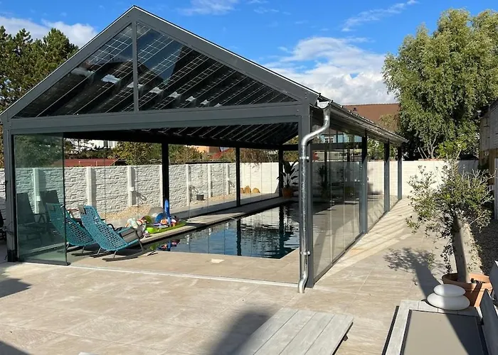 アパート Tolles Dach-apartment Mit Balkon Und Klimaanlage ハレ